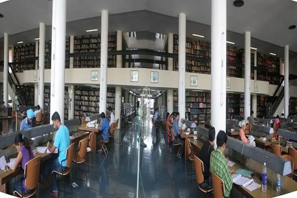 Panjab University Chandigarh Academic photo 8